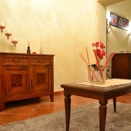 Apartamento Residenza Le Logge Siena Exterior foto
